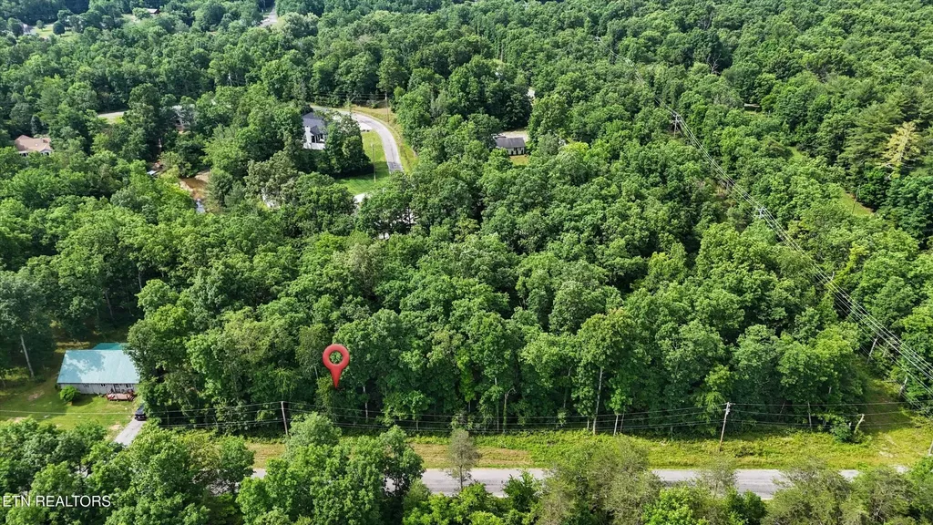 1008 War Eagle Drive Crossville TN 38572