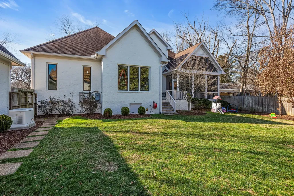 108 Haverford Drive Nashville TN 37205
