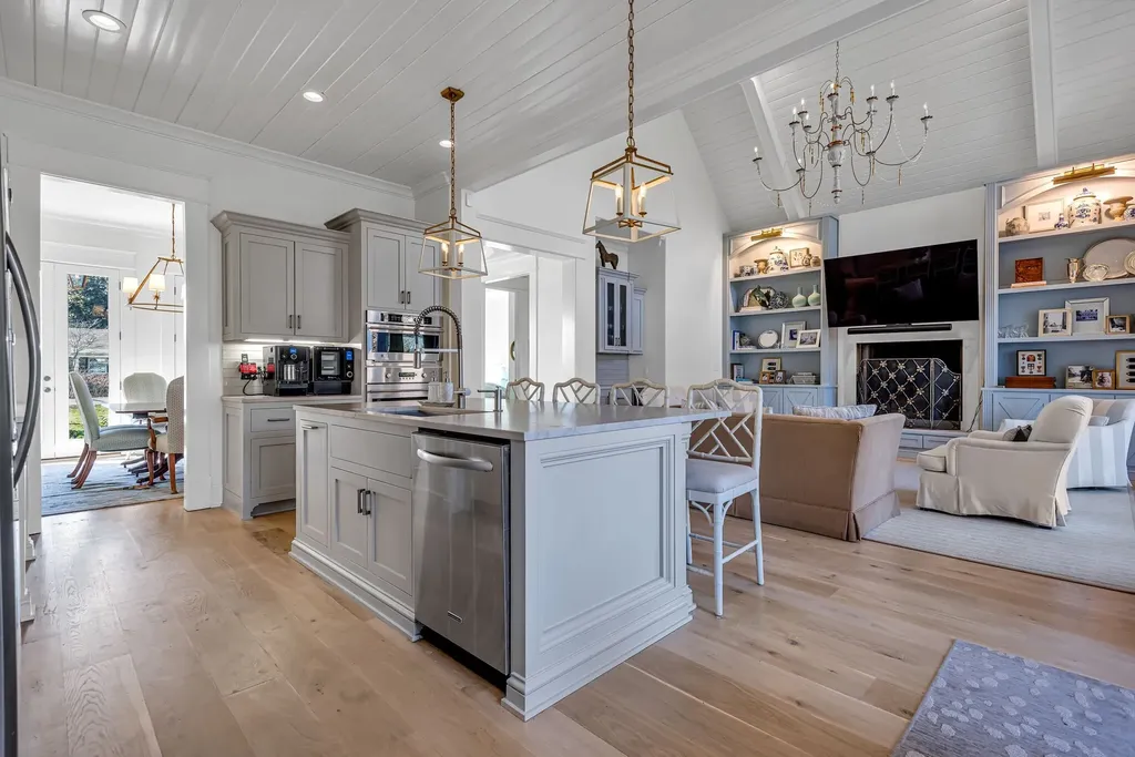 108 Haverford Drive Nashville TN 37205