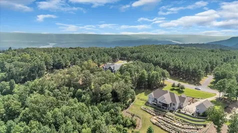 440 Lookout View Drive Jasper TN 37347