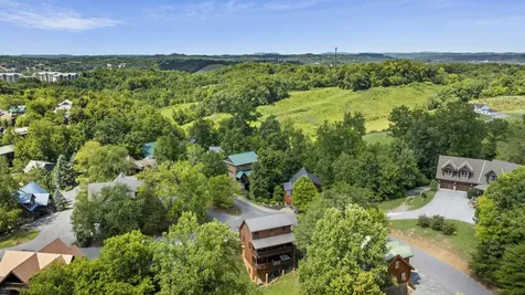 318 Alpine Mountain Way Pigeon Forge TN 37863
