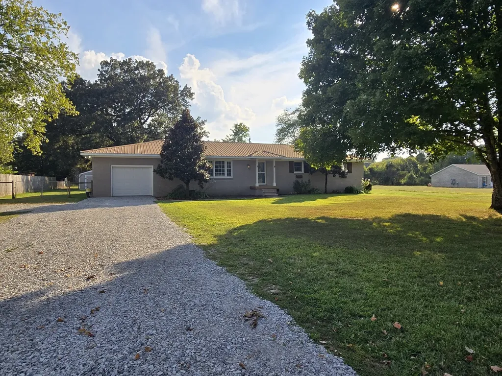 10831 Old Tullahoma Road Tullahoma TN 37388