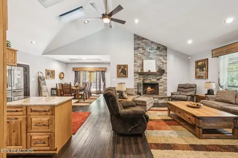 2029 Windy Lane Sevierville TN 37876