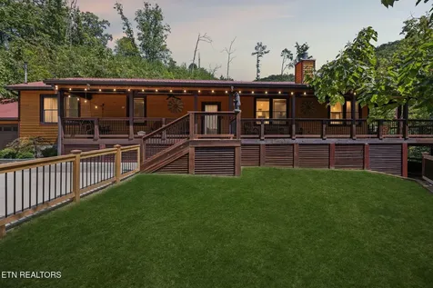 2029 Windy Lane Sevierville TN 37876