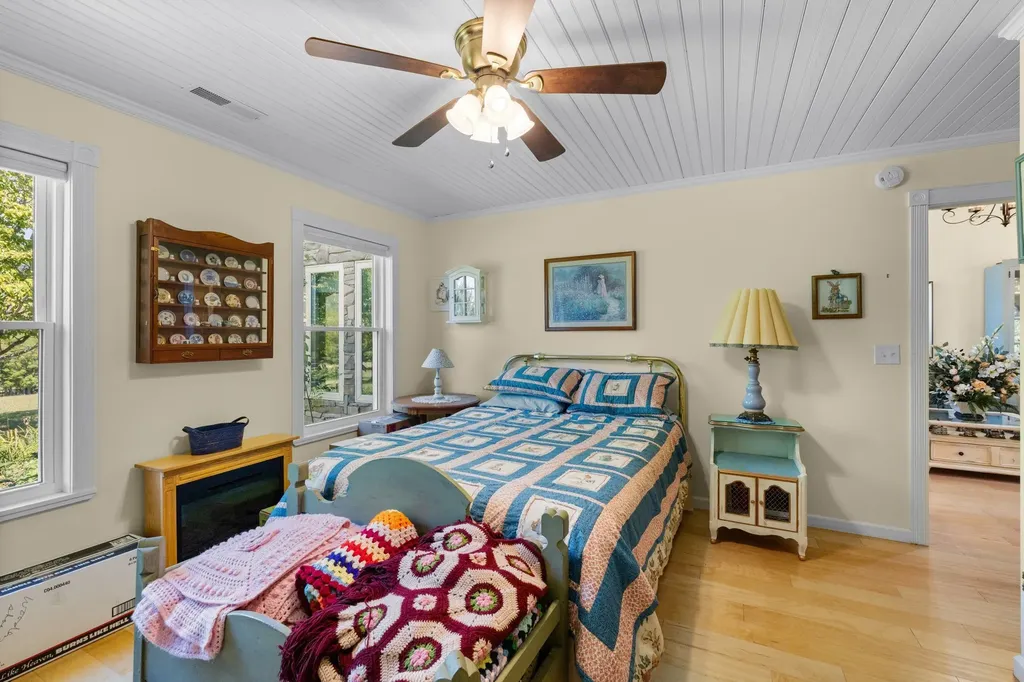1556 Chestnut Grove Road Morrison TN 37357