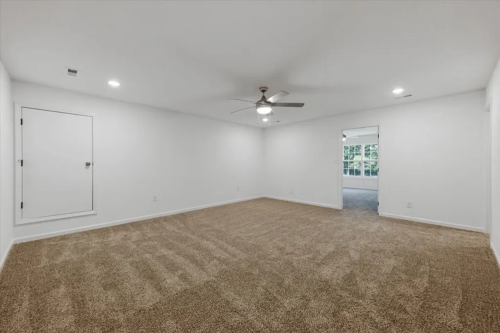 1279 Mourning Cloak Drive Clarksville TN 37043