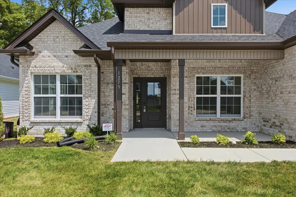 1279 Mourning Cloak Drive Clarksville TN 37043