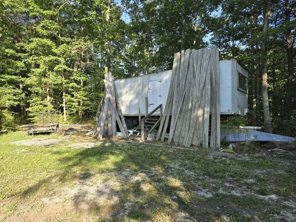 2185 Northcutts Cove Road Beersheba Springs TN 37305