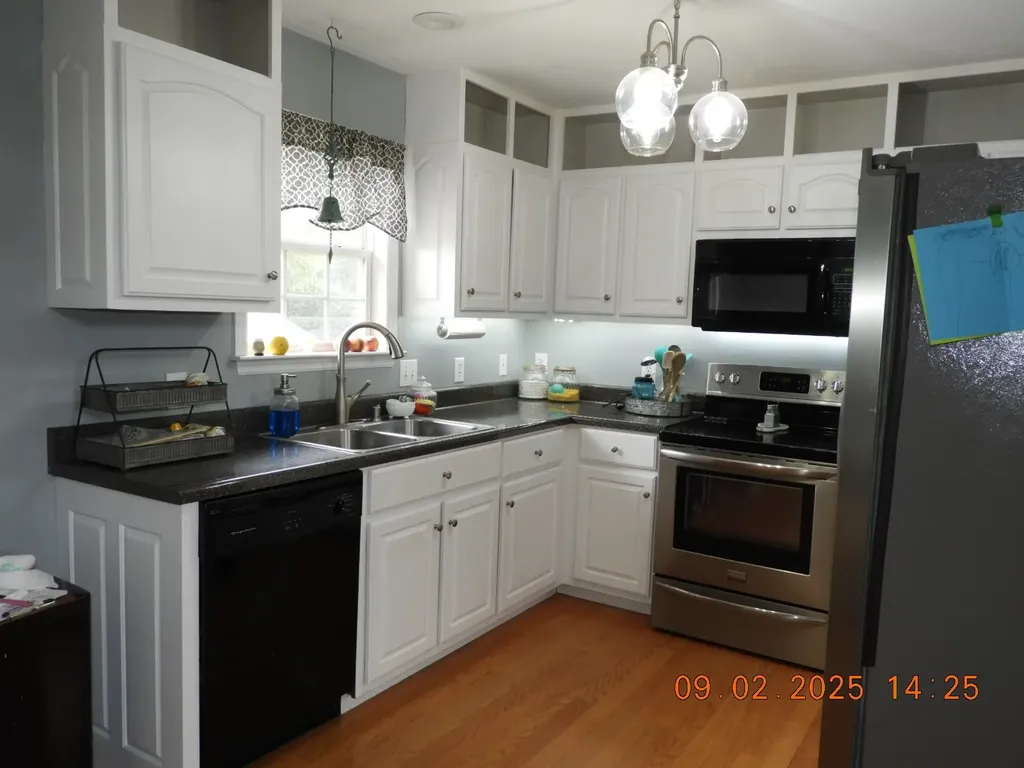 1325 Matthew Avenue Lawrenceburg TN 38464