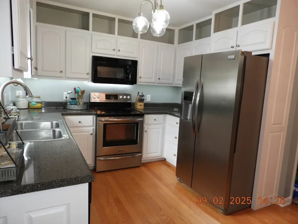 1325 Matthew Avenue Lawrenceburg TN 38464