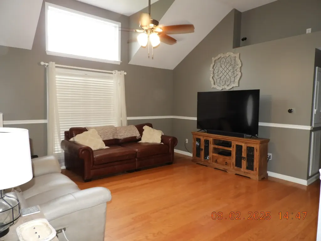 1325 Matthew Avenue Lawrenceburg TN 38464