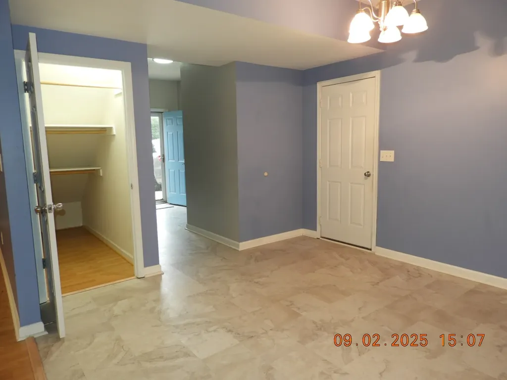 1325 Matthew Avenue Lawrenceburg TN 38464