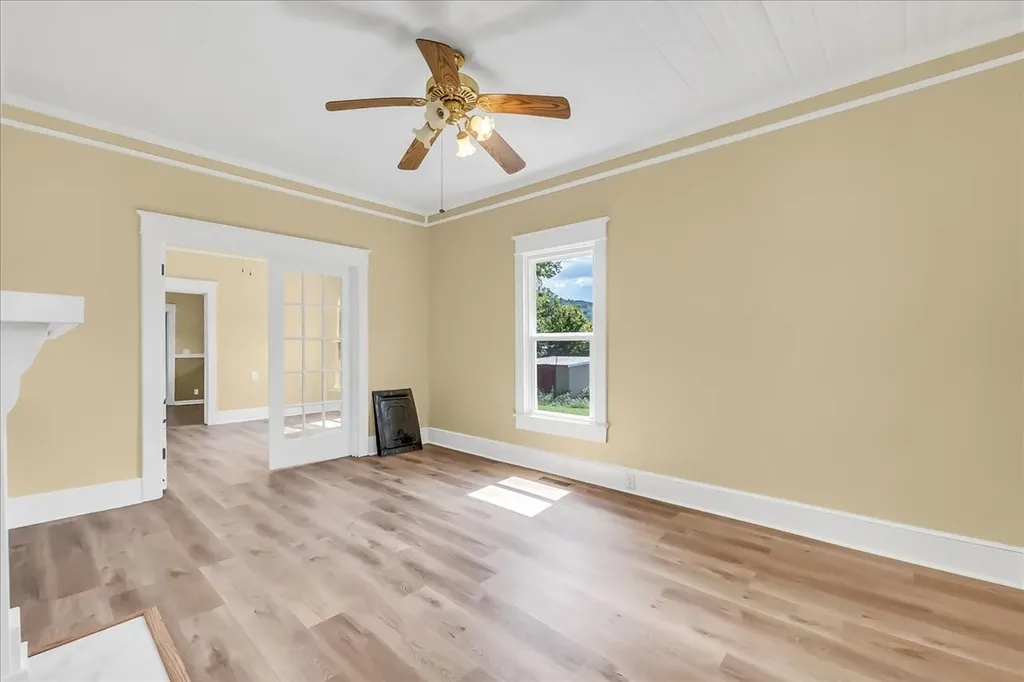 104 Locust Street Liberty TN 37095