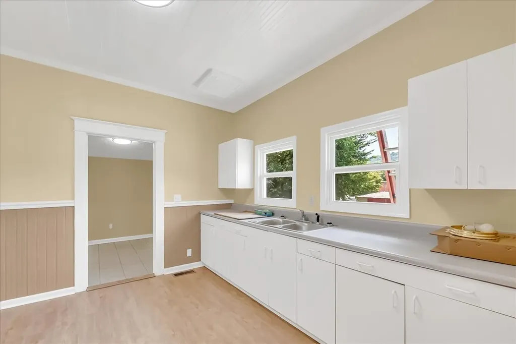 104 Locust Street Liberty TN 37095
