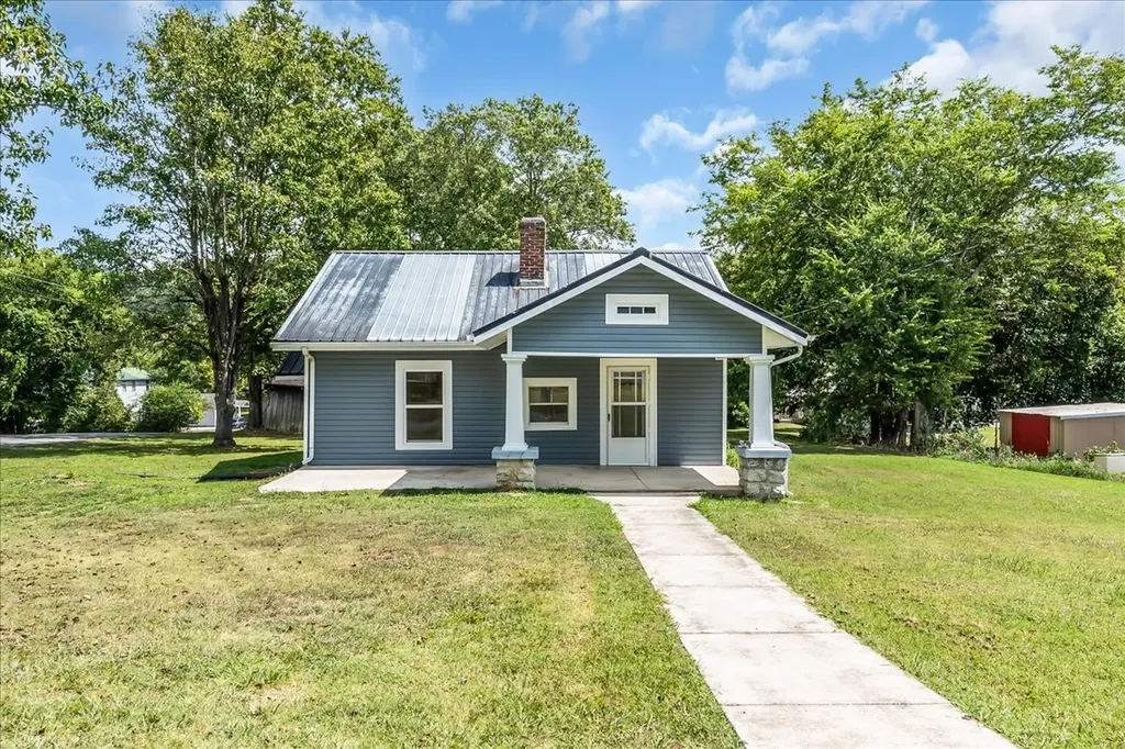 104 Locust Street Liberty TN 37095