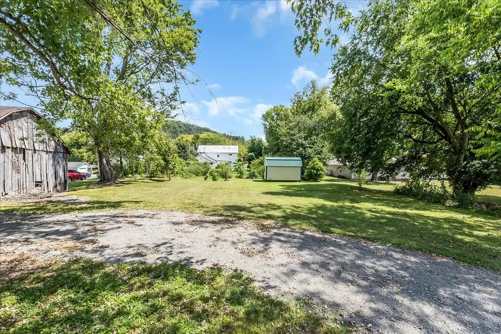 104 Locust Street Liberty TN 37095