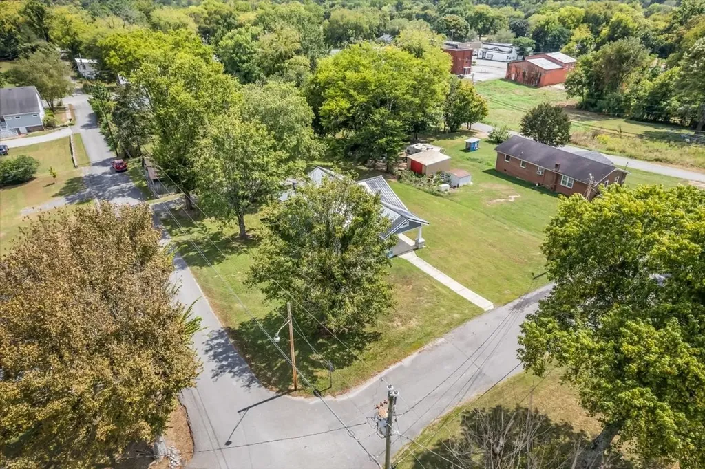 104 Locust Street Liberty TN 37095