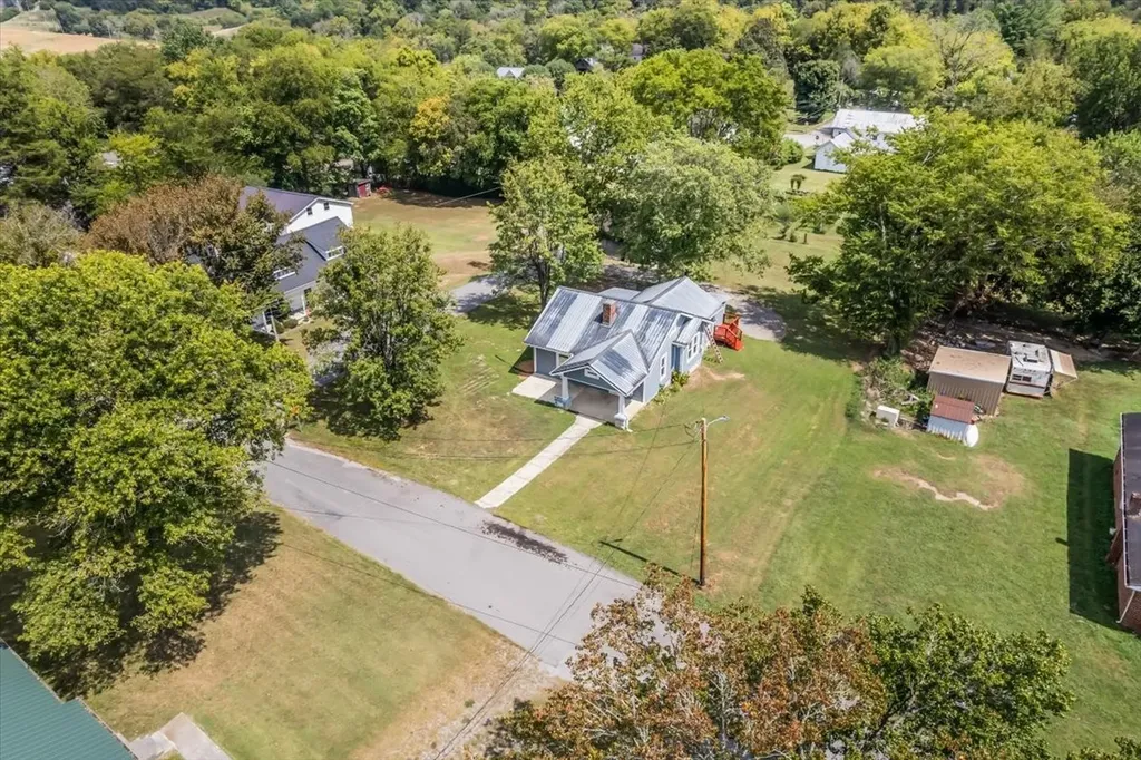 104 Locust Street Liberty TN 37095