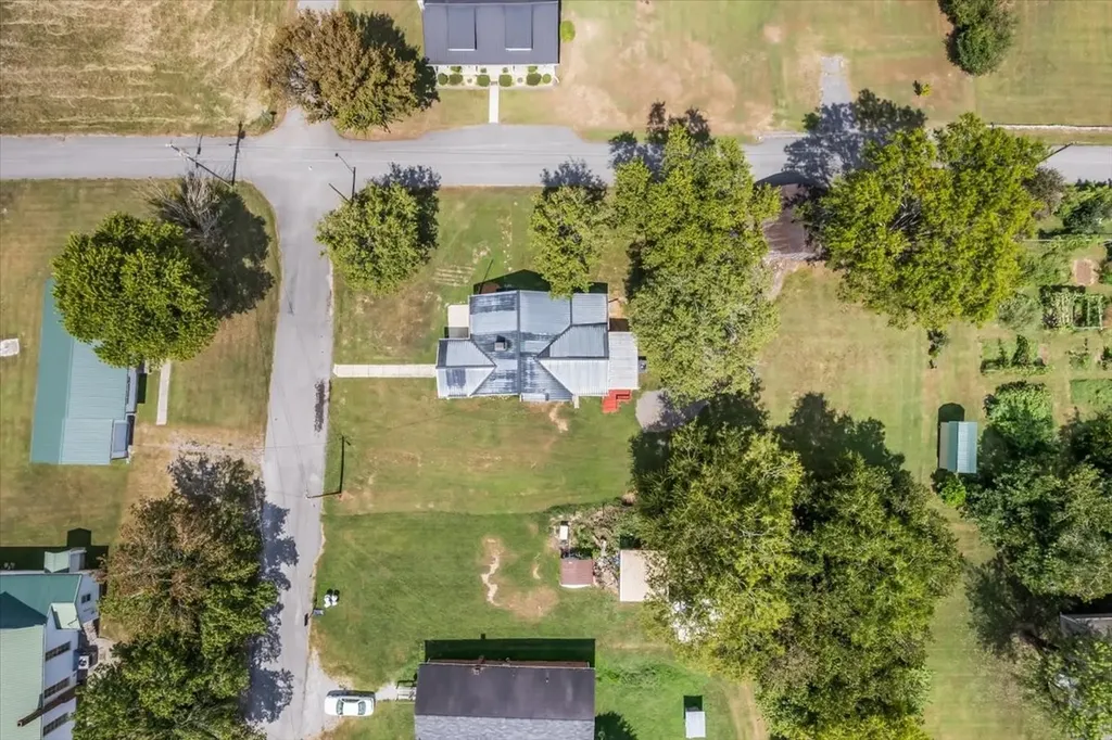 104 Locust Street Liberty TN 37095