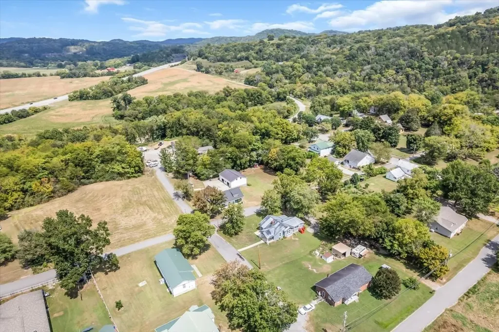 104 Locust Street Liberty TN 37095
