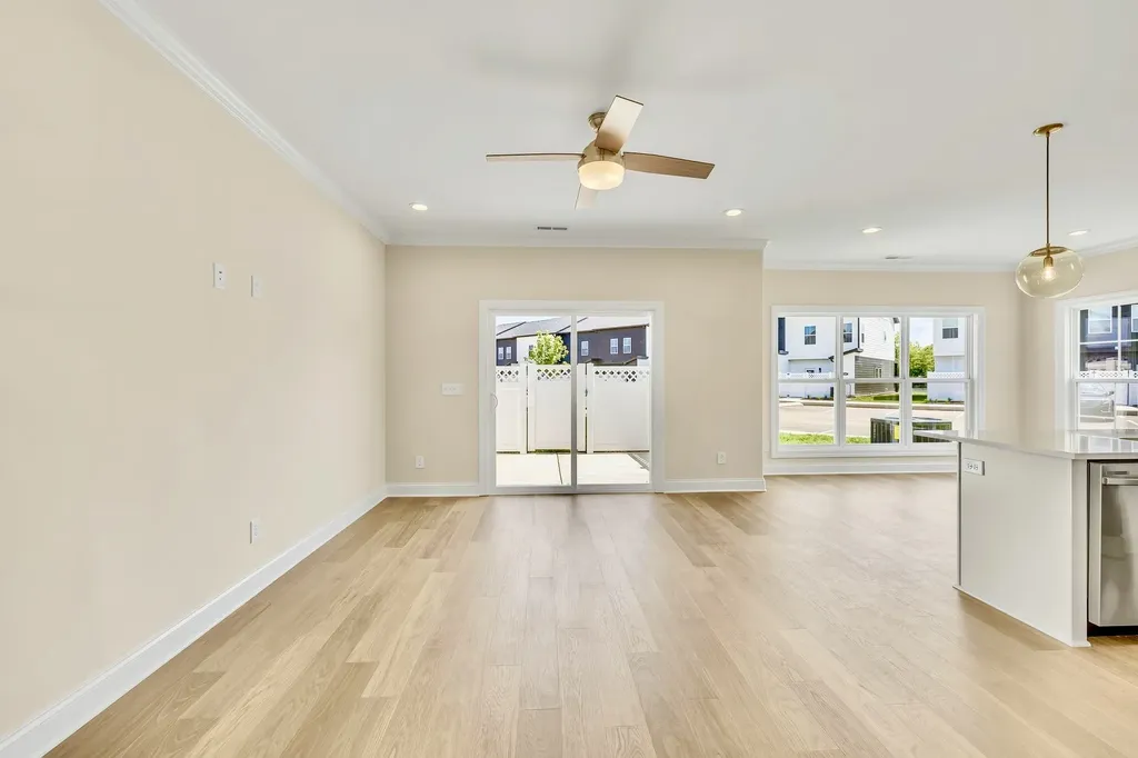 1905 Gracie Bug Loop Murfreesboro TN 37128
