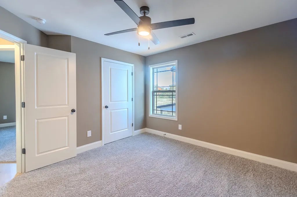 22 Garrettsburg Meadows Clarksville TN 37042