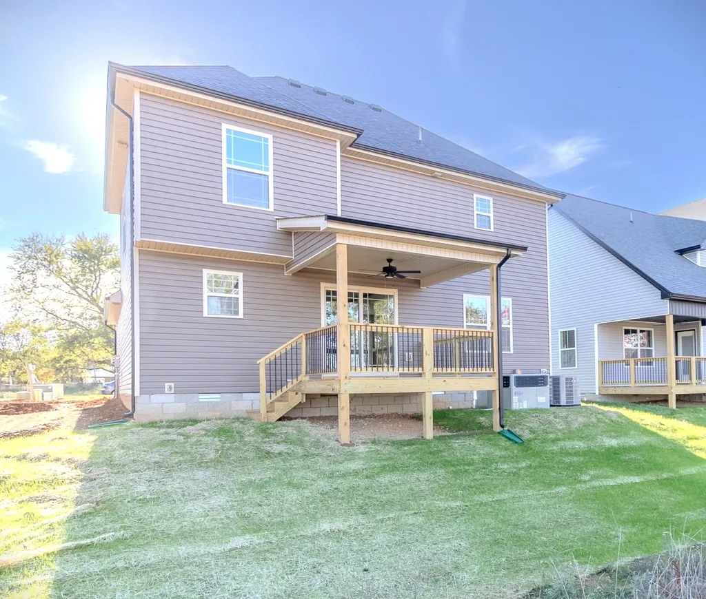 22 Garrettsburg Meadows Clarksville TN 37042