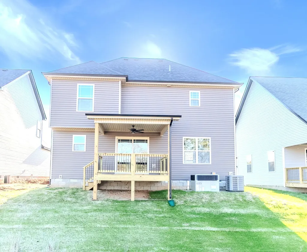 22 Garrettsburg Meadows Clarksville TN 37042