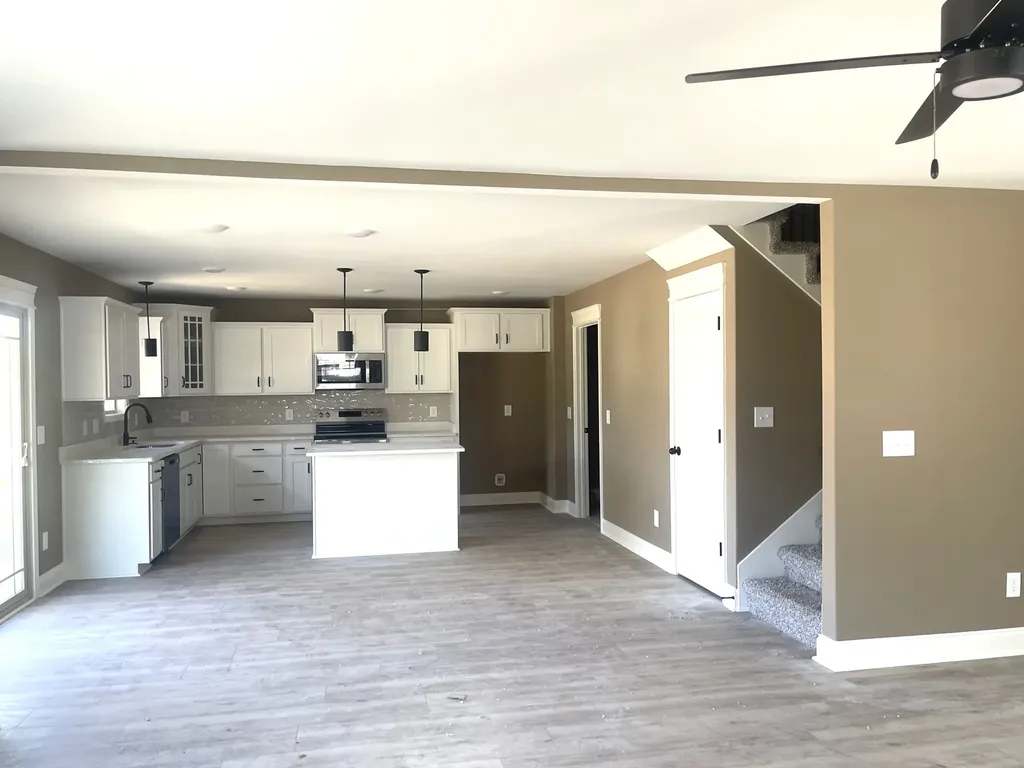 22 Garrettsburg Meadows Clarksville TN 37042