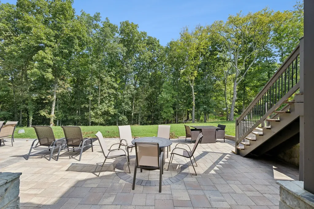 1208 Davidson Lane Columbia TN 38401