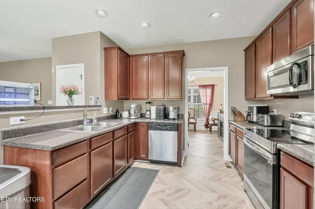 4318 Edenfield Drive Knoxville TN 37938