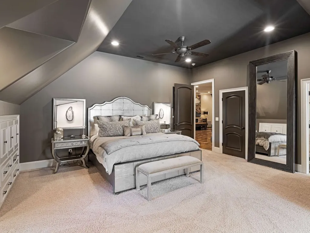 3807 Harding Place Nashville TN 37215