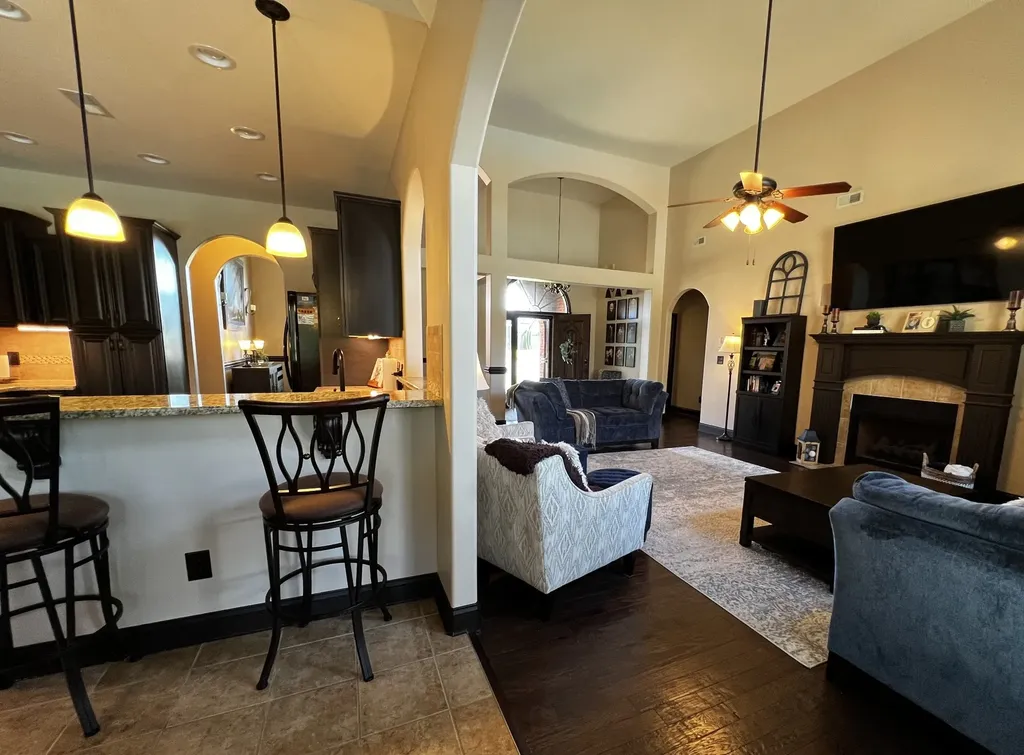 1956 Boyer Boulevard Clarksville TN 37043