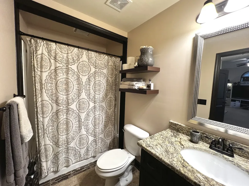 1956 Boyer Boulevard Clarksville TN 37043