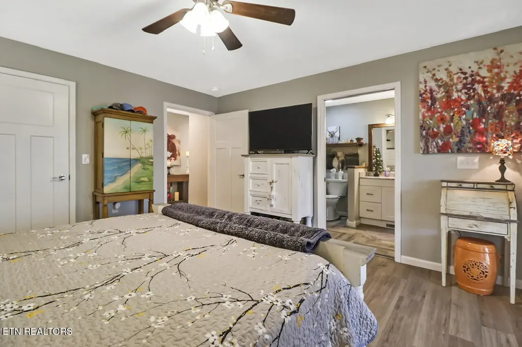 311 Lakeview Drive Crossville TN 38558