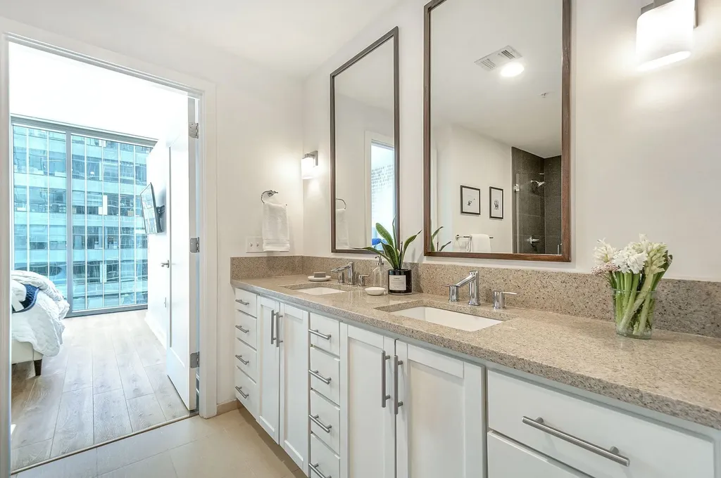 1212 Laurel Street Nashville TN 37203