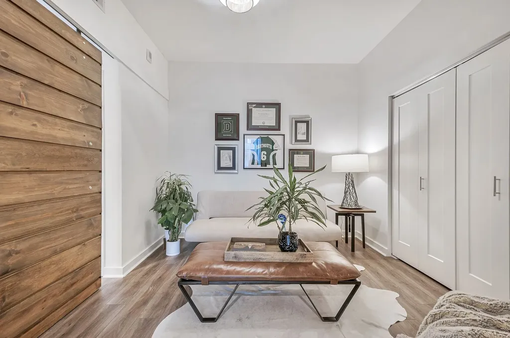 1212 Laurel Street Nashville TN 37203