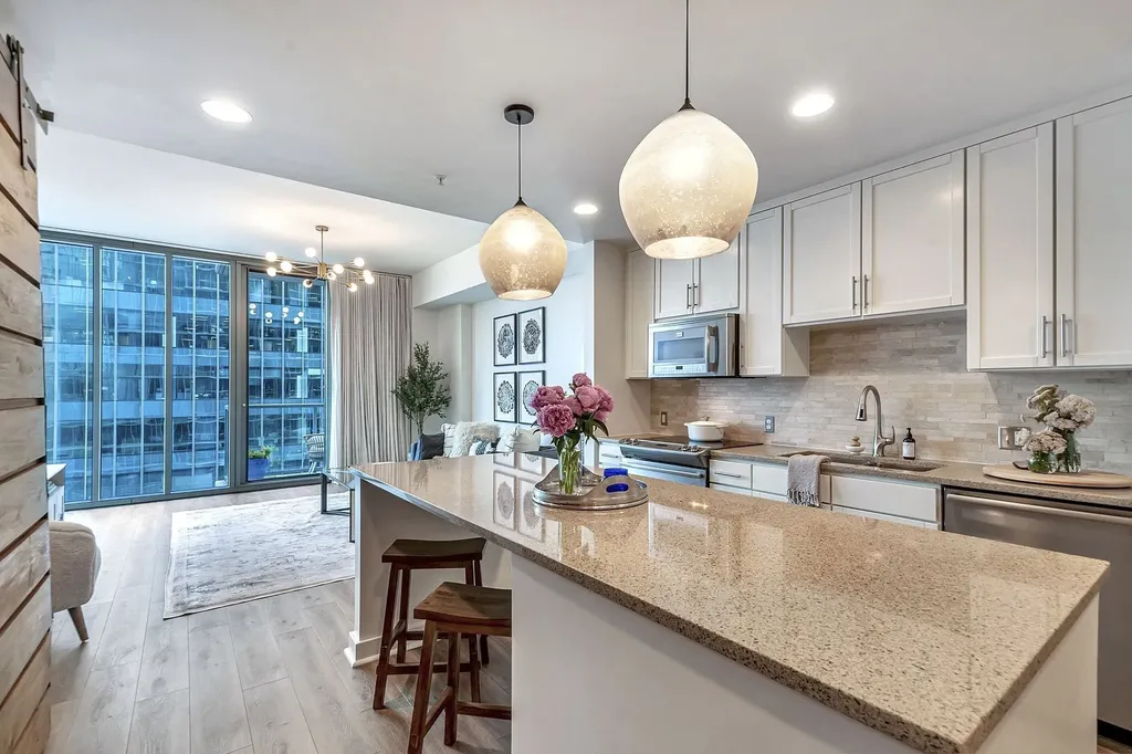 1212 Laurel Street Nashville TN 37203