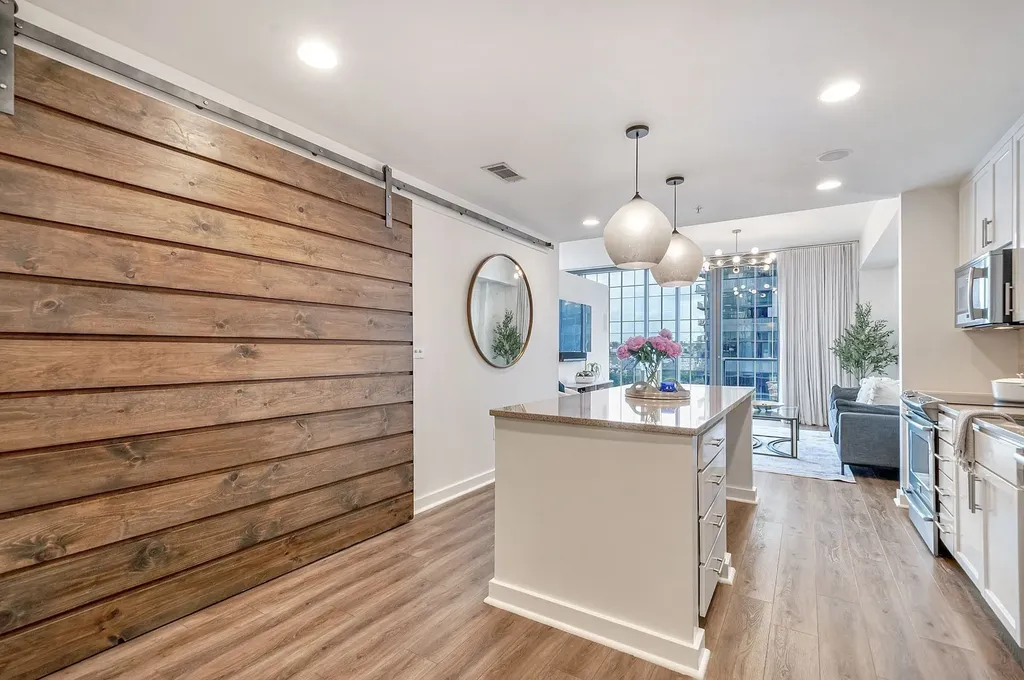 1212 Laurel Street Nashville TN 37203