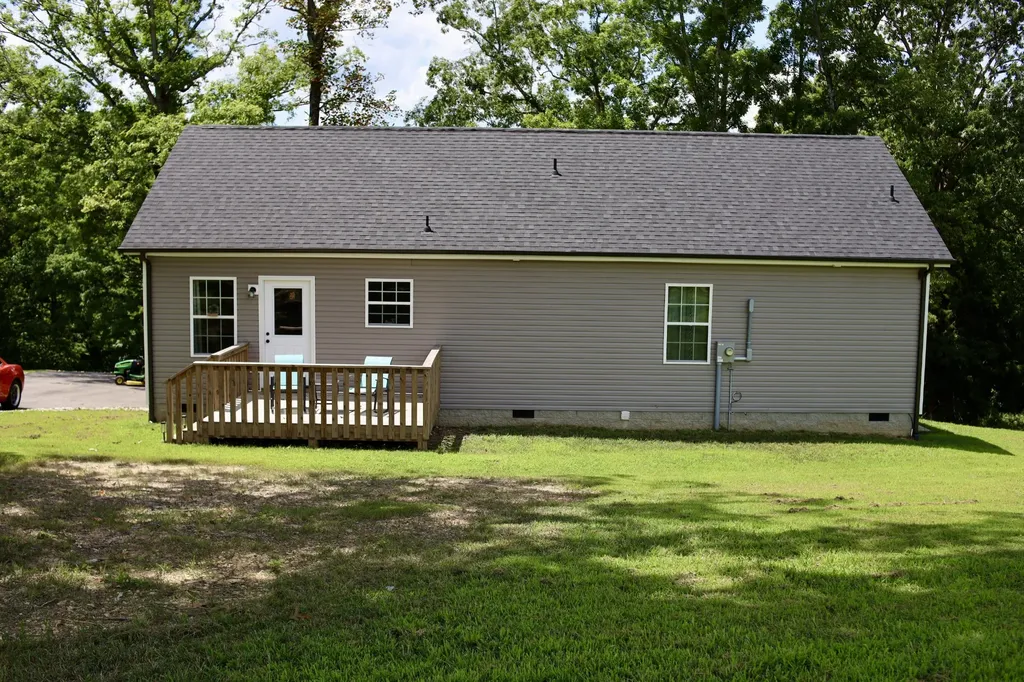 746 Nels Adams Road Dickson TN 37055