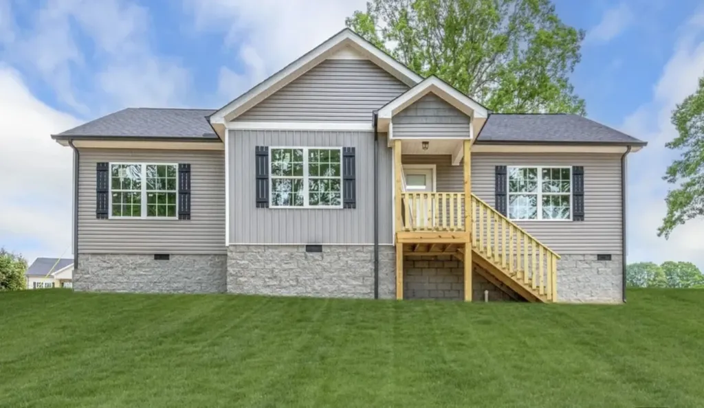746 Nels Adams Road Dickson TN 37055