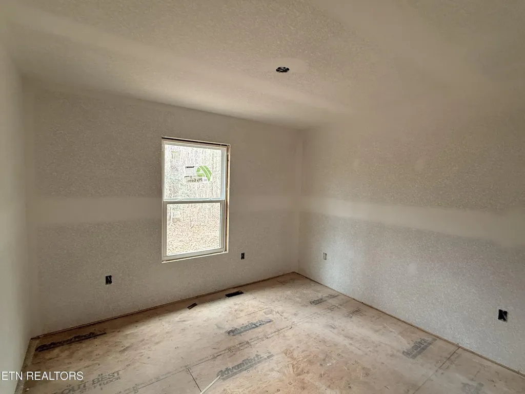 2075 Allardt Tinch Road Jamestown TN 38556
