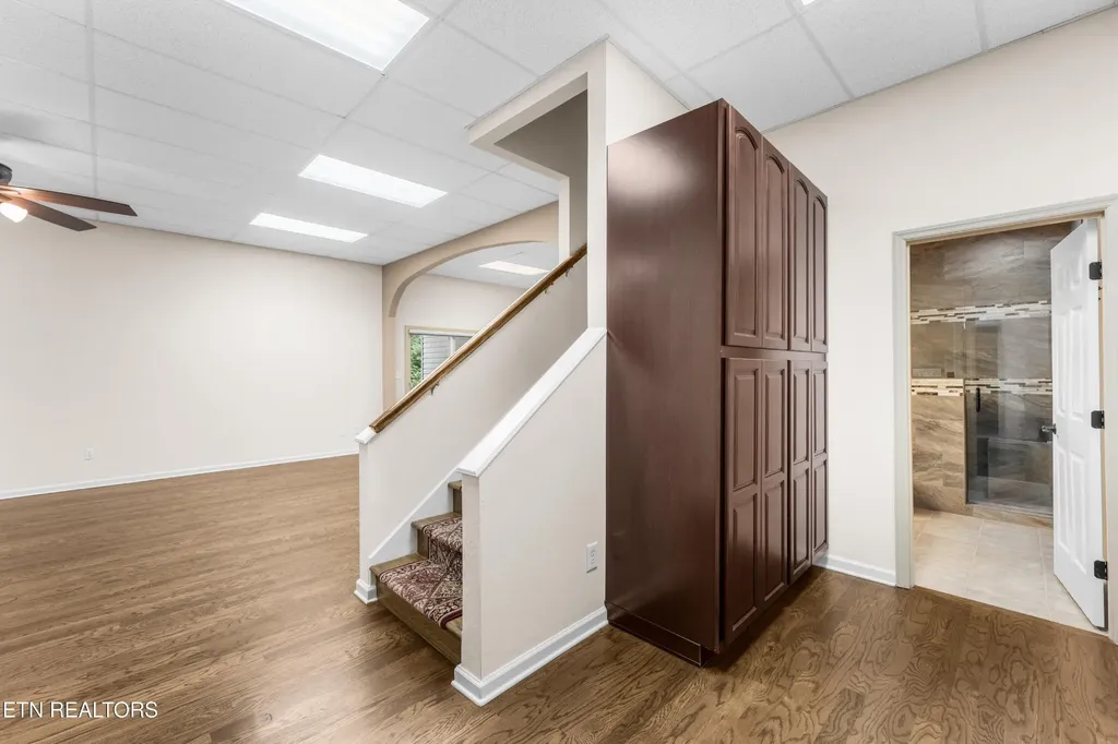 407 Tecumseh Point Loudon TN 37774