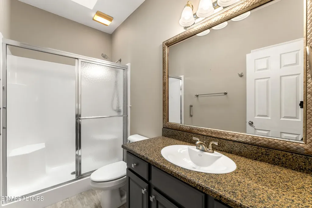 123 Inata Circle Loudon TN 37774
