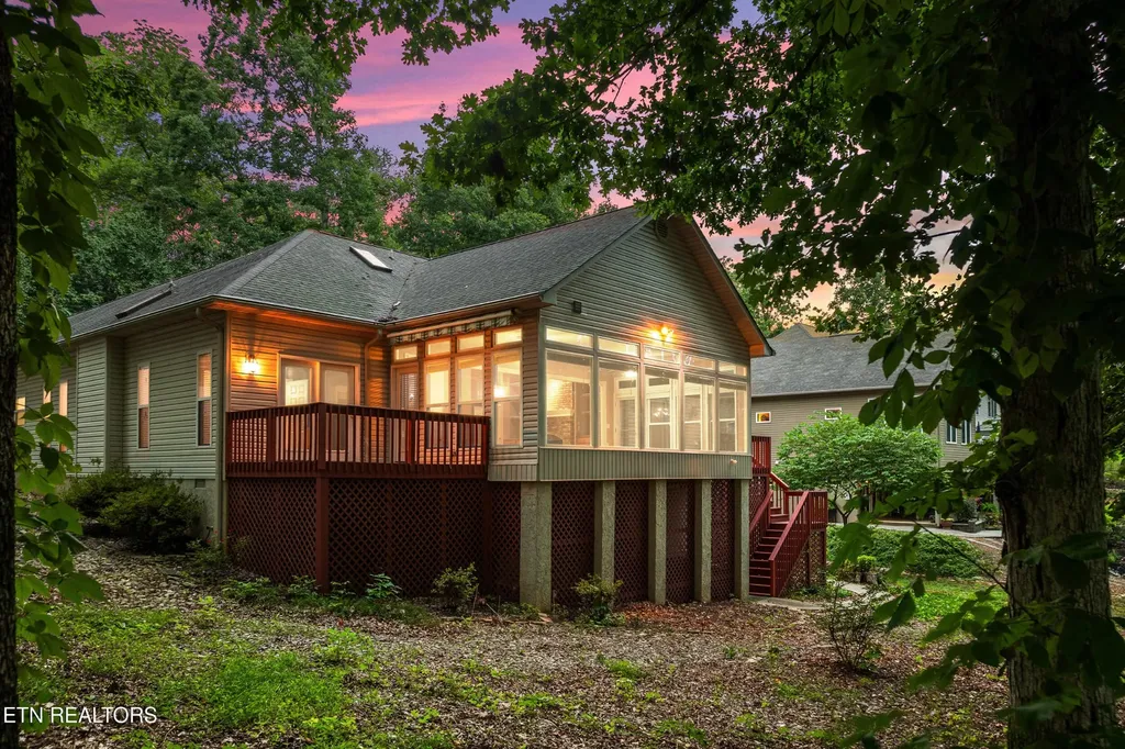 123 Inata Circle Loudon TN 37774