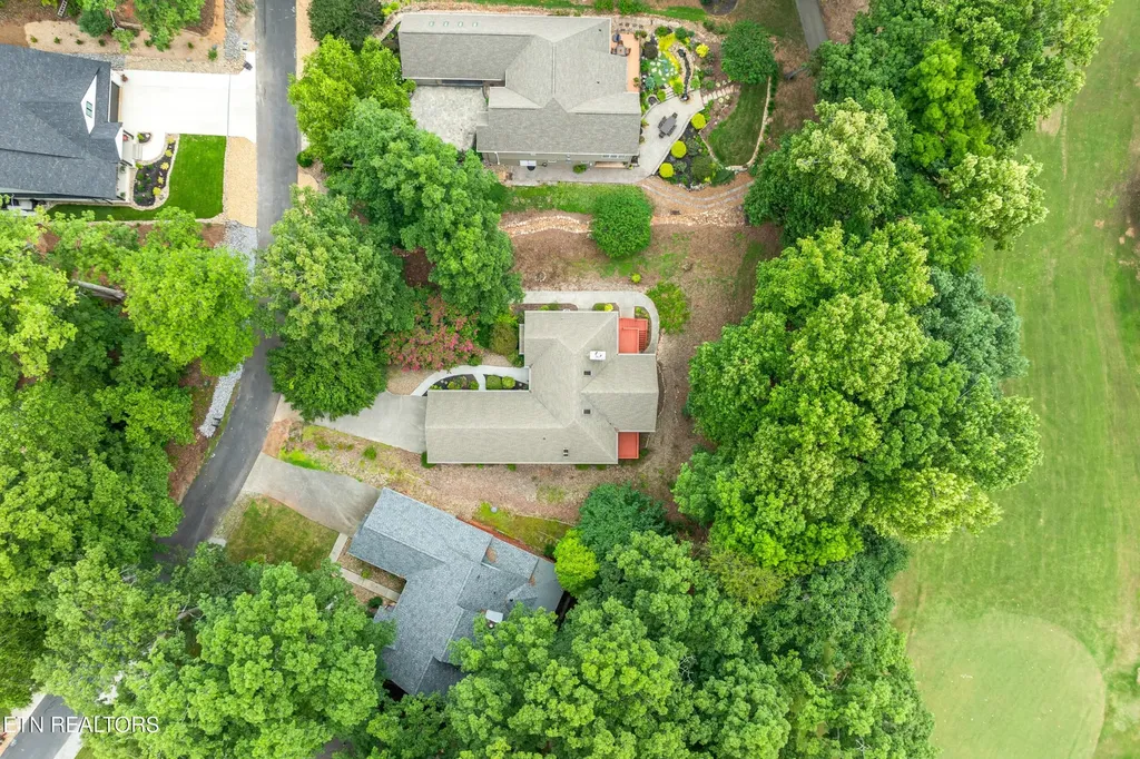 123 Inata Circle Loudon TN 37774
