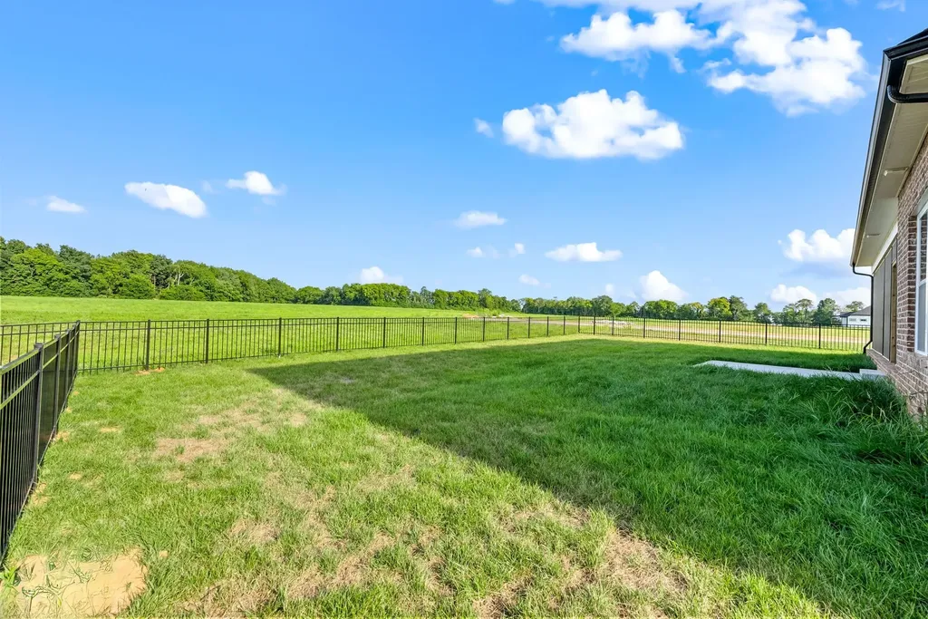 241 Harvest Moon Drive Clarksville TN 37043