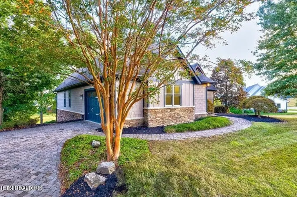 494 Chestnut Lane Loudon TN 37774