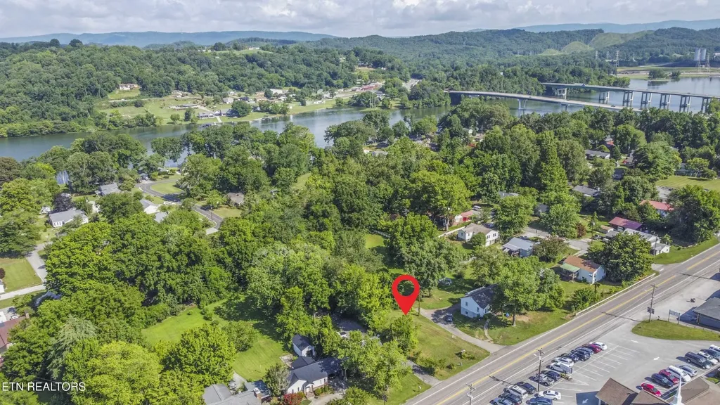 509 Race Street Kingston TN 37763