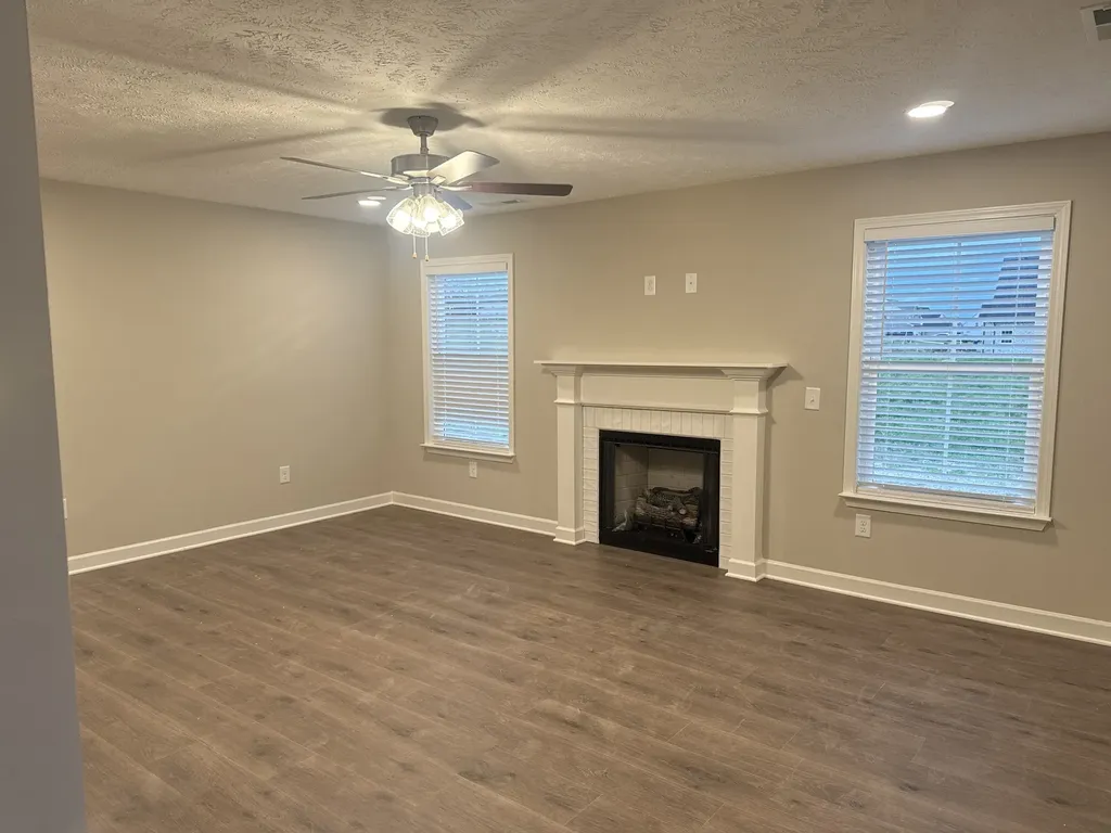 3354 Curie Circle Christiana TN 37037